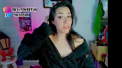 Snapshot of black_lady_05 chatting on 03-01-26, 04:36 millie online show from 03-01-26, 04:36