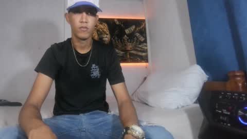 Snapshot of black_leather777 chatting on 08-03-26, 12:20 black_leather777 online show from 08-03-26, 12:20