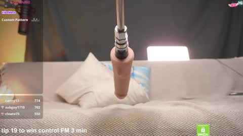 Snapshot of black_n_wh1te chatting on 01-31-25, 02:58 black_n_wh1te online show from 01-31-25, 02:58