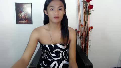 Snapshot of black_nympha chatting on 09-23-25, 01:19 Nympha online show from 09-23-25, 01:19