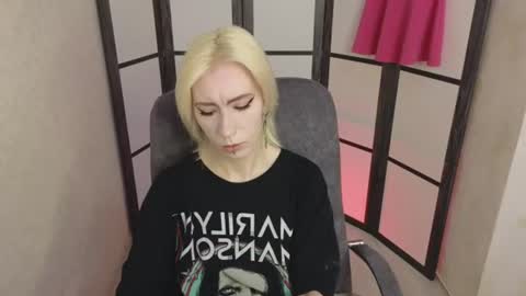 Emily online show from 06-30-26, 08:15