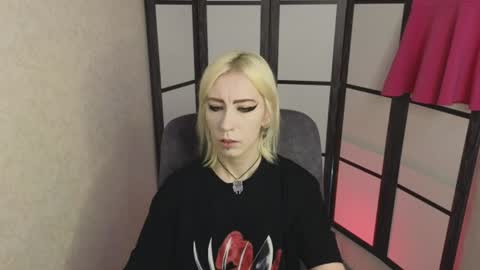 Emily online show from 07-13-26, 08:17