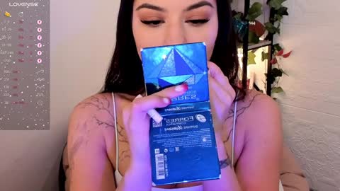 Mon Mon online show from 02-07-25, 02:40