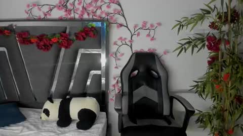 B L A C K  R O S E  online show from 09-19-25, 11:33