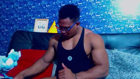 duglas online show from 11-24-25, 05:45