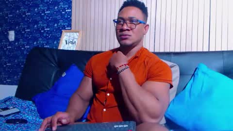 Snapshot of black_seus85 chatting on 02-01-26, 09:46 duglas online show from 02-01-26, 09:46