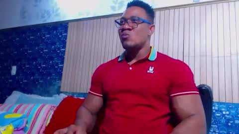 Snapshot of black_seus85 chatting on 02-20-26, 03:56 duglas online show from 02-20-26, 03:56