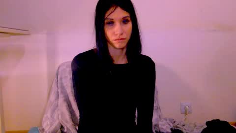 Snapshot of black_sswan chatting on 01-14-26, 02:28 Kristin online show from 01-14-26, 02:28