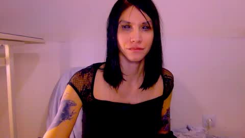 Snapshot of black_sswan chatting on 01-17-26, 02:55 Kristin online show from 01-17-26, 02:55