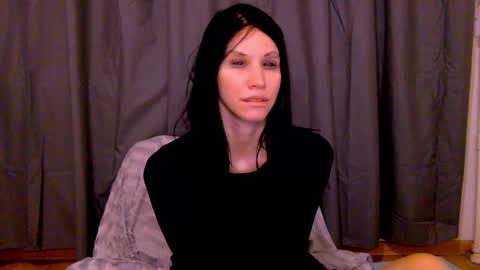 Snapshot of black_sswan chatting on 02-22-26, 05:22 Kristin online show from 02-22-26, 05:22