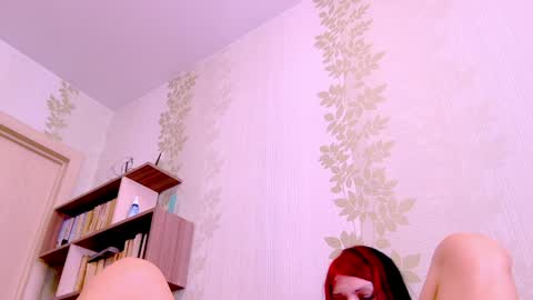 Snapshot of black_sswan chatting on 04-11-26, 07:45 Kristin online show from 04-11-26, 07:45