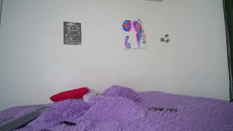 Snapshot of black_tentationx chatting on 05-26-26, 05:03 black_tentationx online show from 05-26-26, 05:03