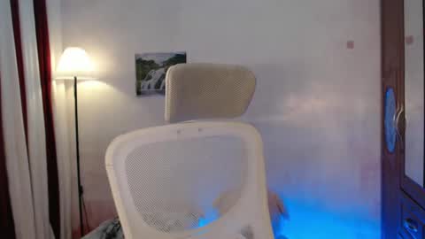 Snapshot of blackbarbiesavanna_23 chatting on 02-08-25, 12:06 savanna online show from 02-08-25, 12:06