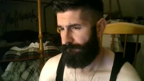 Snapshot of blackbeard489 chatting on 11-14-25, 09:35 Blackbeard489 online show from 11-14-25, 09:35