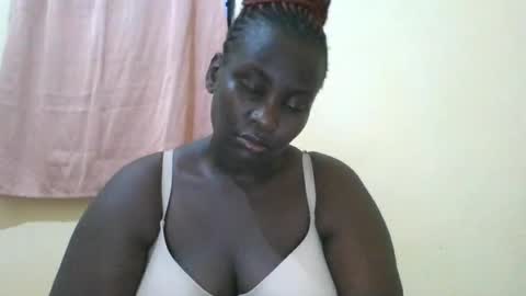 Snapshot of blackbeauty002 chatting on 05-04-26, 10:33 PACIFICA online show from 05-04-26, 10:33