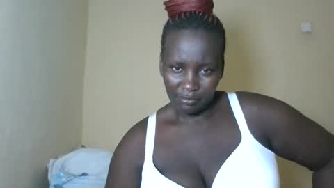 Snapshot of blackbeauty002 chatting on 05-05-26, 07:55 PACIFICA online show from 05-05-26, 07:55