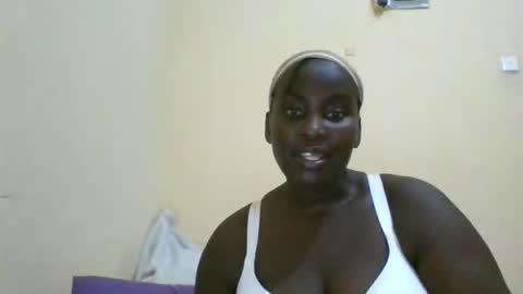 Snapshot of blackbeauty002 chatting on 05-17-26, 07:21 PACIFICA online show from 05-17-26, 07:21