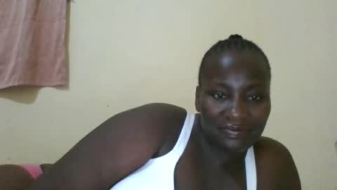Snapshot of blackbeauty002 chatting on 06-06-26, 08:57 PACIFICA online show from 06-06-26, 08:57