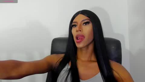 Nina online show from 01-12-25, 05:44