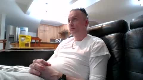 Snapshot of blackcat431956 chatting on 05-29-26, 03:26 blackcat431956 online show from 05-29-26, 03:26