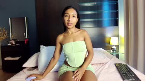 Snapshot of blackd0ll chatting on 05-27-26, 06:10 Angye online show from 05-27-26, 06:10