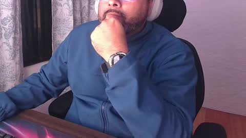 blackfirebird online show from 12-22-25, 07:16