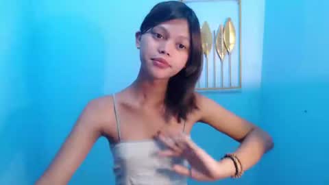 Snapshot of blackmanika chatting on 04-29-26, 11:33 blackmanika online show from 04-29-26, 11:33