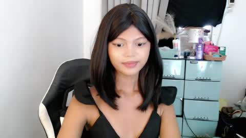 Snapshot of blackmanika chatting on 08-05-26, 01:19 blackmanika online show from 08-05-26, 01:19