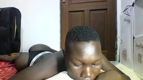 blackmarvel02 online show from 11-05-25, 06:24