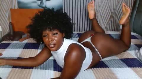 Snapshot of blackmellanin_ chatting on 04-30-26, 08:09 Smiley sylivia online show from 04-30-26, 08:09