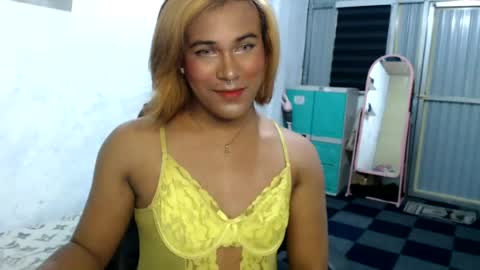 Ellez online show from 07-30-26, 01:21