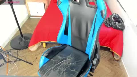 Marlon online show from 11-01-25, 03:36