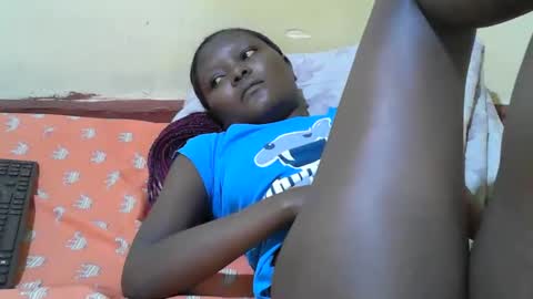 blackslim_girl2 online show from 09-15-25, 11:21