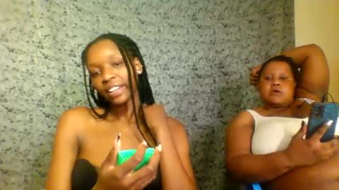 Snapshot of blacky_winndy chatting on 09-14-25, 12:26 blacky_winndy online show from 09-14-25, 12:26