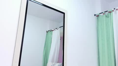 Snapshot of blackywhiite chatting on 07-26-26, 05:42 GRACE online show from 07-26-26, 05:42