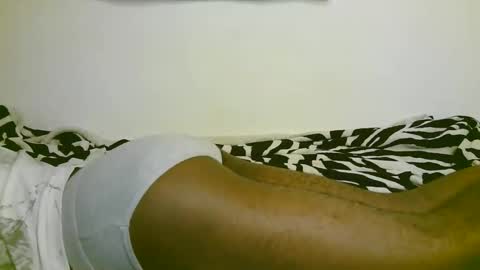 Snapshot of blackzilian_ chatting on 10-08-25, 07:50 HASSAN online show from 10-08-25, 07:50