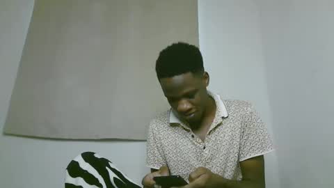 Snapshot of blackzilian_ chatting on 10-17-25, 12:41 HASSAN online show from 10-17-25, 12:41