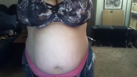 bladesizzo3111 online show from 03-08-26, 08:18