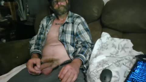 Snapshot of blair_43 chatting on 06-12-26, 04:00 blair_43 online show from 06-12-26, 04:00