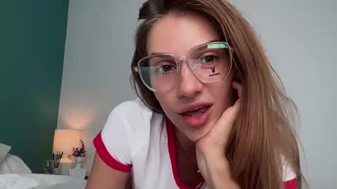 Snapshot of blair_foxxxy chatting on 11-08-25, 04:12 Blair online show from 11-08-25, 04:12