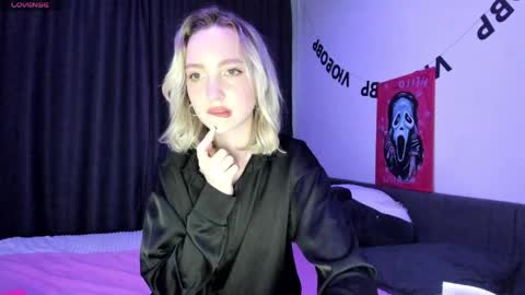 Blair online show from 05-20-26, 04:57