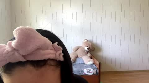 Mila online show from 04-21-26, 07:14