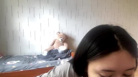 Mila online show from 04-27-26, 06:44