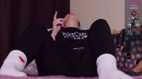 Britney online show from 12-18-24, 05:10