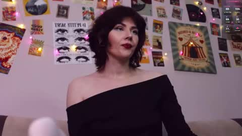 Britney online show from 03-19-26, 01:59