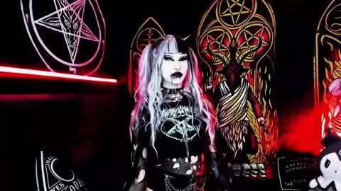   online show from 10-03-25, 02:08