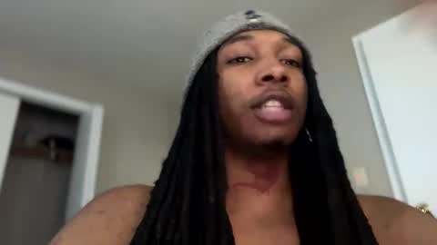 Snapshot of blaxkasta chatting on 09-22-25, 10:45 Black Clover online show from 09-22-25, 10:45