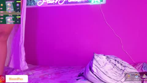 Pau online show from 12-14-25, 10:25