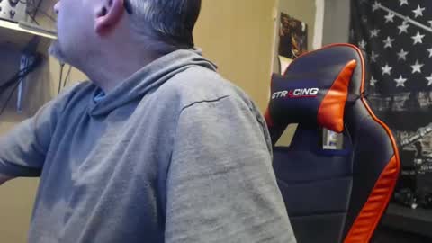 Snapshot of blazingslow chatting on 12-31-24, 07:53 blazingslow online show from 12-31-24, 07:53