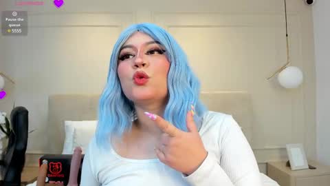 Snapshot of bleydi_46 chatting on 03-06-25, 05:24 BLEYDI online show from 03-06-25, 05:24